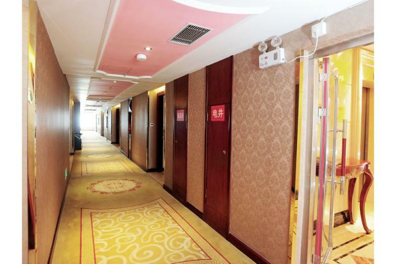 维也纳酒店深圳龙华清湖路店 外观 照片